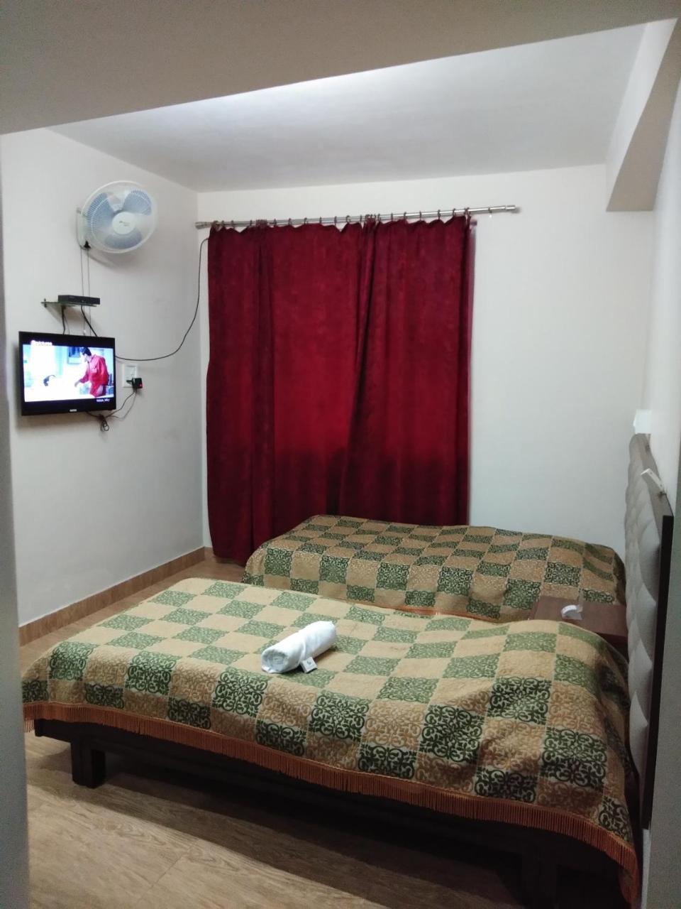Hotel Pine Kohima Exteriör bild